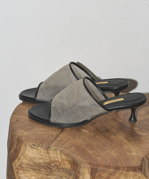 GRISE（グリーズ）の「GRISE4.5cmラウンドシアーミュールサンダル（サンダル・レディース・ブラック/ベージュ・X-LARGE/LARGE/MEDIUM/SMALL）」の6枚目の写真