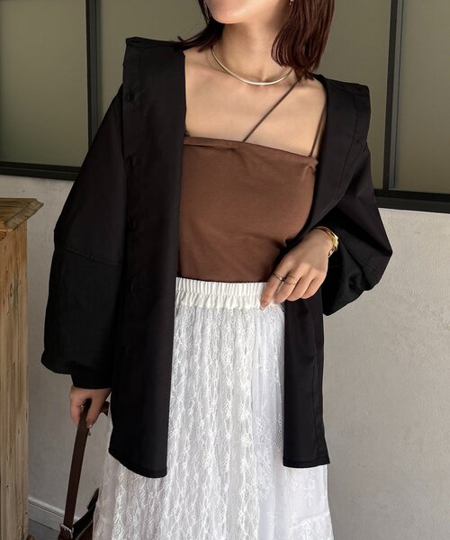 Thevon(ゼボン)の「袖切替ボリュームシャツ(シャツ/ブラウス・レディース・オフホワイト/ブラック/サックスブルー/ホワイト系その他・FREE)」の1枚目の写真