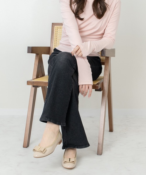Bridget Birkin(ブリジットバーキン)の「【Bridget Birkin】バックルグログランリボンレインパンプス(564021)(パンプス・レディース・ベージュ系その他/ブラック系その他・22.5/23/24/24.5/23.5)」の5枚目の写真