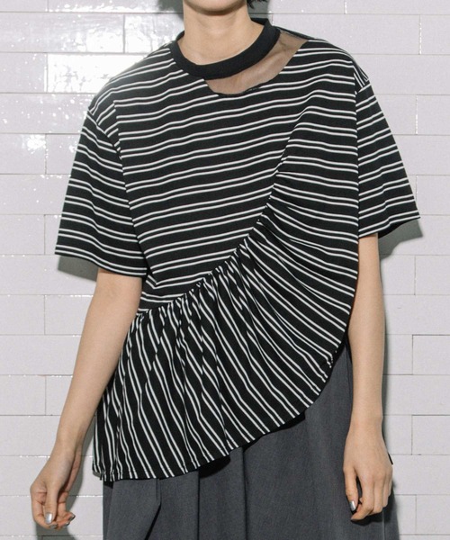 MARECHAL TERRE（マルシャルテル）の「フリルデザイントップス（Tシャツ/カットソー・レディース・ホワイト系その他/ブラック/ブラック系その他/オフホワイト・MEDIUM）」の4枚目の写真