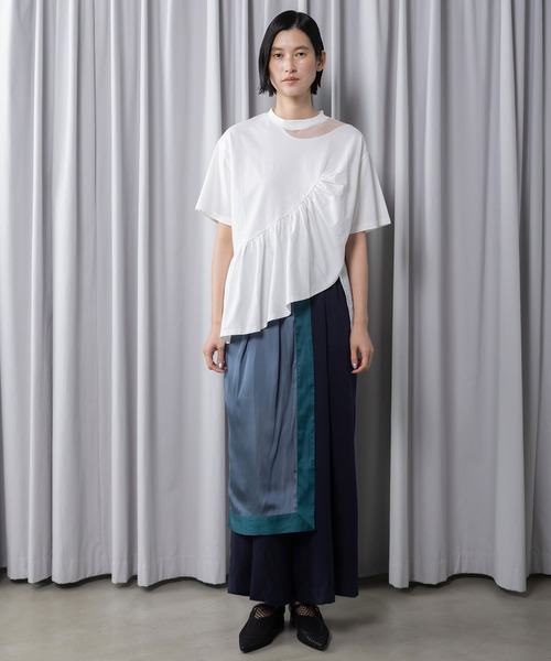 MARECHAL TERRE（マルシャルテル）の「フリルデザイントップス（Tシャツ/カットソー・レディース・ホワイト系その他/ブラック/ブラック系その他/オフホワイト・MEDIUM）」の10枚目の写真