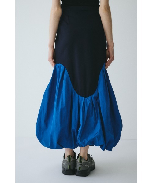 HeRIN.CYE(ヘリンドットサイ)の「Round switching skirt ラウンドスイッチングスカート(スカート・レディース・ブラウン/ブルー系その他3/ブラック・FREE)」の22枚目の写真