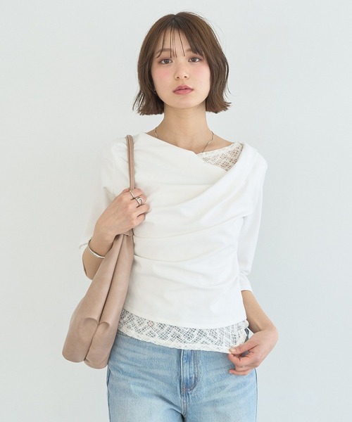 earth music&ecology(アースミュージックアンドエコロジー)の「レースレイヤードドレーププルオーバー(Tシャツ/カットソー・レディース・モカ/ブラック/オフホワイト・FREE)」の12枚目の写真
