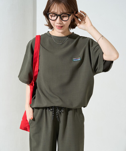 FREAK'S STORE(フリークスストア)の「限定展開 <UVカット・接触冷感・吸水速乾>AiRide(エアライド) 半袖 TEE セットアップ(Tシャツ/カットソー・レディース・ブラウン/コーラルピンク/ネイビー/ベージュ/オリーブ/ブラック・MEDIUM/SMALL)」の4枚目の写真