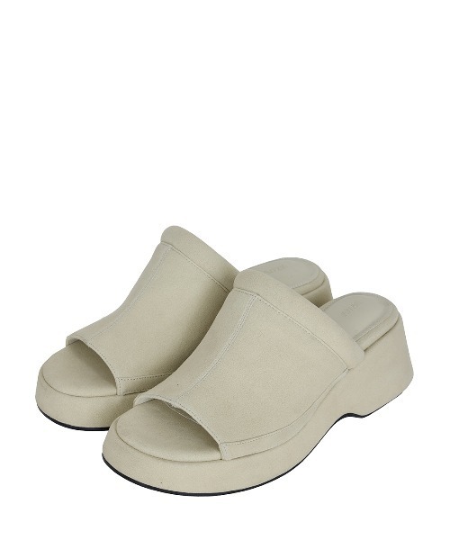 Ameri(アメリ)の「PLUMP LINE SUEDE WEDGE SANDAL(サンダル・レディース・ブラウン/ブラック/アイボリー・LARGE/MEDIUM/SMALL)」の5枚目の写真