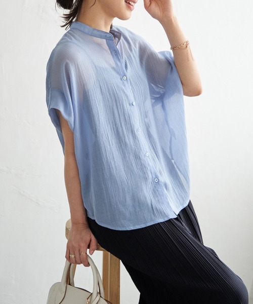 ikka(イッカ)の「【雑誌InRed6月号掲載】コットンライクシアードルマンブラウス(シャツ/ブラウス・レディース・ブルー/オフホワイト/ライトグリーン/グレイッシュベージュ/チャコール・M/L/S)」の5枚目の写真