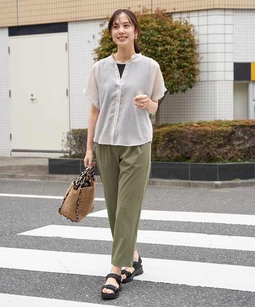 ikka(イッカ)の「【雑誌InRed6月号掲載】コットンライクシアードルマンブラウス(シャツ/ブラウス・レディース・ブルー/オフホワイト/ライトグリーン/グレイッシュベージュ/チャコール・M/L/S)」の18枚目の写真
