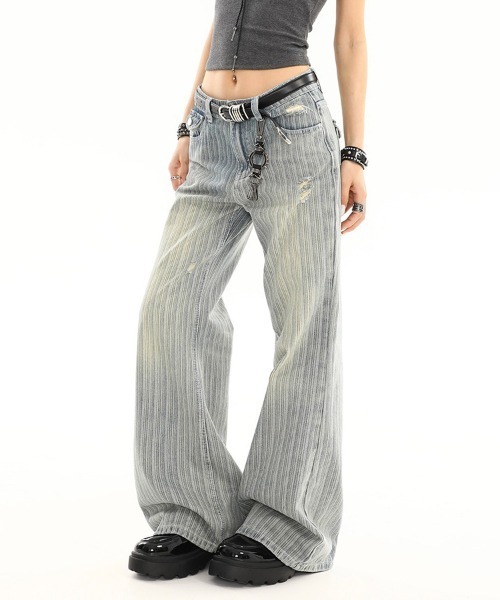 Ressaca(レサーカ)の「ダメージ加工ストライプルーズフレアデニムパンツ(デニムパンツ・レディース・ブルー・M/S/L)」の17枚目の写真