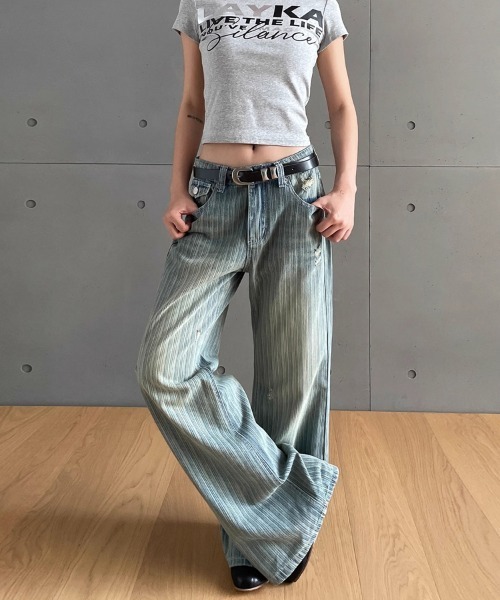 Ressaca(レサーカ)の「ダメージ加工ストライプルーズフレアデニムパンツ(デニムパンツ・レディース・ブルー・M/S/L)」の10枚目の写真