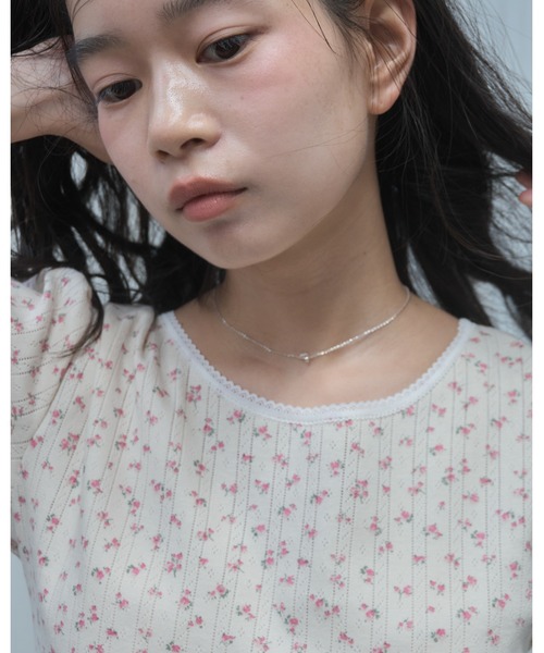 Smyeon(スミョン)の「Flower print puff sleeve tee/花柄パフTシャツ(Tシャツ/カットソー・レディース・ホワイト/クリーム/ピンク・FREE)」の14枚目の写真