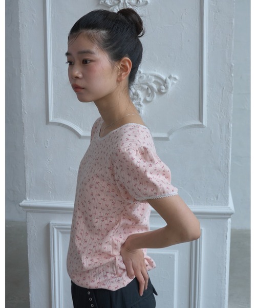 Smyeon(スミョン)の「Flower print puff sleeve tee/花柄パフTシャツ(Tシャツ/カットソー・レディース・ホワイト/クリーム/ピンク・FREE)」の21枚目の写真