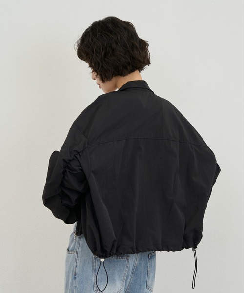 NUJOH(ヌゾ)の「Light Zip-Up Shirring Jacket / ライトジップアップシャーリングジャケット(ブルゾン・レディース・ホワイト/グレー/ブラック・FREE)」の5枚目の写真