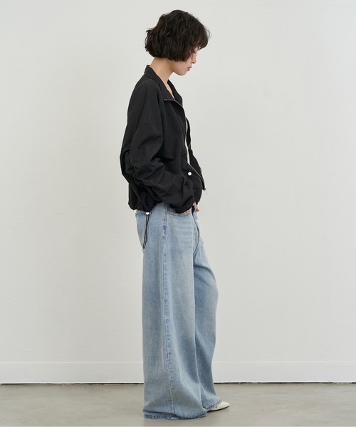 NUJOH(ヌゾ)の「Light Zip-Up Shirring Jacket / ライトジップアップシャーリングジャケット(ブルゾン・レディース・ホワイト/グレー/ブラック・FREE)」の15枚目の写真