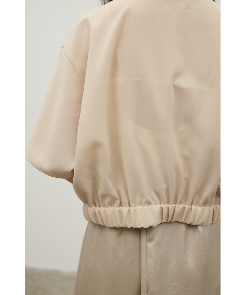 STYLEMIXER(スタイルミキサー)の「フラワーエンブロイダリージップシャツ(シャツ/ブラウス・レディース・ホワイト/ネイビー/ベージュ・FREE)」の16枚目の写真