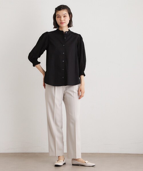 LAURA ASHLEY(ローラアシュレイ)の「【コットン100%/ゆったりシルエット】ブロダリーアングレーズ コットンブラウス(シャツ/ブラウス・レディース・ブラック/サックスブルー/オフホワイト・38/40)」の10枚目の写真