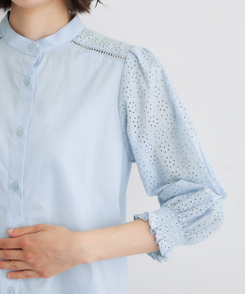 LAURA ASHLEY(ローラアシュレイ)の「【コットン100%/ゆったりシルエット】ブロダリーアングレーズ コットンブラウス(シャツ/ブラウス・レディース・ブラック/サックスブルー/オフホワイト・38/40)」の20枚目の写真