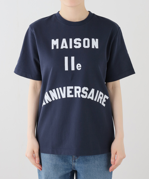 IENA(イエナ)の「《一部店舗限定》Maison IENA ロゴTシャツ(Tシャツ/カットソー・レディース・ネイビー/ホワイト・FREE)」の2枚目の写真