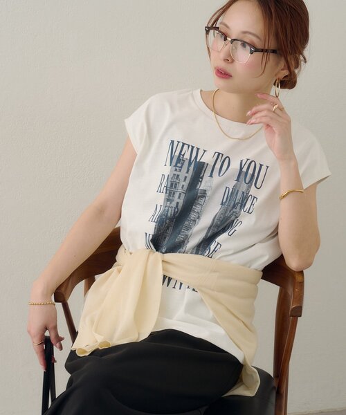 DISCOAT(ディスコート)の「【Noka/汗染み防止】フォトプリントフレンチTシャツ(Tシャツ/カットソー・レディース・オフホワイト/チャコールグレー/ホワイト・FREE)」の9枚目の写真