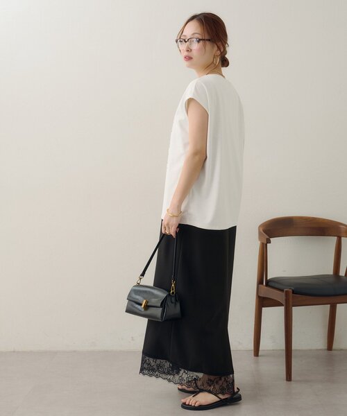 DISCOAT(ディスコート)の「【Noka/汗染み防止】フォトプリントフレンチTシャツ(Tシャツ/カットソー・レディース・オフホワイト/チャコールグレー/ホワイト・FREE)」の12枚目の写真