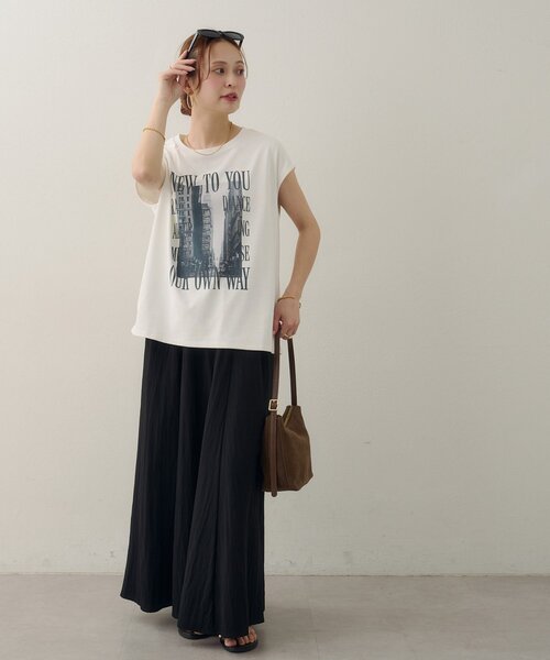 DISCOAT(ディスコート)の「【Noka/汗染み防止】フォトプリントフレンチTシャツ(Tシャツ/カットソー・レディース・オフホワイト/チャコールグレー/ホワイト・FREE)」の18枚目の写真
