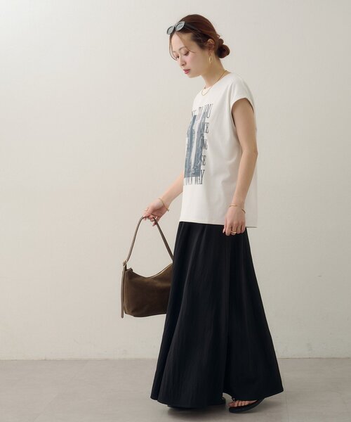DISCOAT(ディスコート)の「【Noka/汗染み防止】フォトプリントフレンチTシャツ(Tシャツ/カットソー・レディース・オフホワイト/チャコールグレー/ホワイト・FREE)」の19枚目の写真