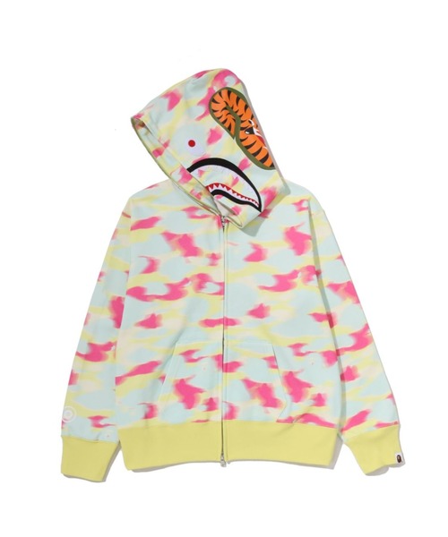 A BATHING APE(アベイシングエイプ)の「SCREEN CAMO SHARK FULL ZIP HOODIE(パーカー・レディース・マルチ/ブルー・SMALL/MEDIUM)」の4枚目の写真