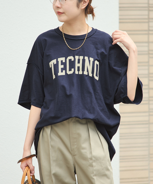 is-ness(イズネス)の「ISNESS MUSIC/イズネス ミュージック 別注カレッジ風Tシャツ(Tシャツ/カットソー・レディース・ホワイト/ブラウン/グリーン/ネイビー・FREE)」の22枚目の写真