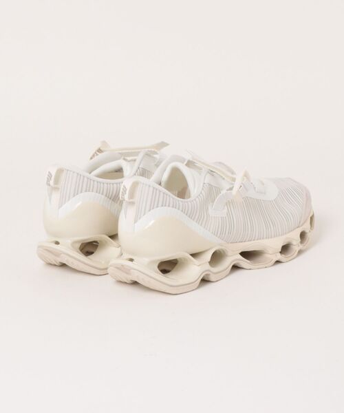 MIZUNO（ミズノ　）の「【Mizuno】D1GA260302 WAVE PROPHECY Strap2（スニーカー・メンズ・ホワイト・28/27/28.5/26/26.5/27.5）」の2枚目の写真