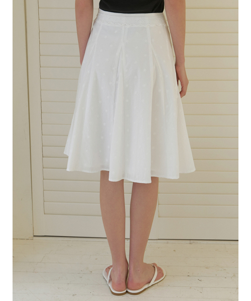 RE_L(リエル)の「Sora flower laced skirt (white)(スカート・レディース・その他・SMALL/MEDIUM)」の5枚目の写真