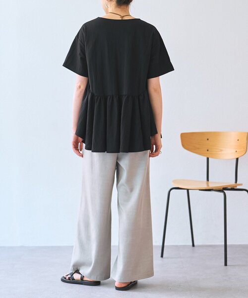 BEARDSLEY(ビアズリー)の「ギャザーペプラムTee(Tシャツ/カットソー・レディース・ブラック/ホワイト・FREE)」の15枚目の写真