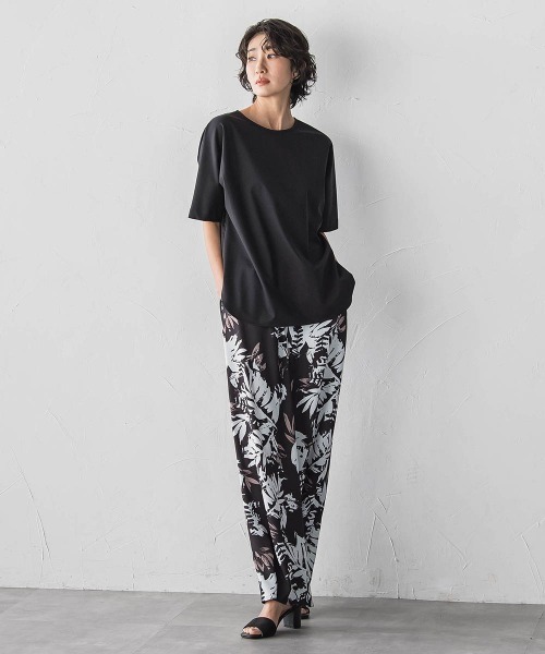 la.f…(ラエフ)の「リーフプリントワイドパンツ(その他パンツ・レディース・ブラック系その他・9号)」の6枚目の写真