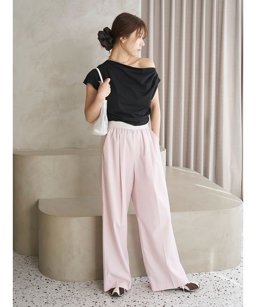 emmi(エミ)の「【ICEDFABRIC+®】ワンショルドレープカットソー/接触冷感(Tシャツ/カットソー・レディース・ライトブルー/ブラック/オフホワイト・F)」の12枚目の写真