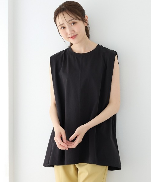 Honeys（ハニーズ）の「【ハニさら・接触冷感・ＵＶカット・遮熱】ノースリーブチュニック（Tシャツ/カットソー・レディース・ブラック/オフホワイト/ダークブラウン/ダークオレンジ・L/S/M）」の12枚目の写真