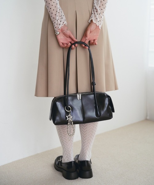 SOEMIN(ソミン)の「Horizontal bag/スクエア ロングハンドルバッグ(ハンドバッグ・レディース・アイボリー/ブラック/パープル・FREE)」の5枚目の写真