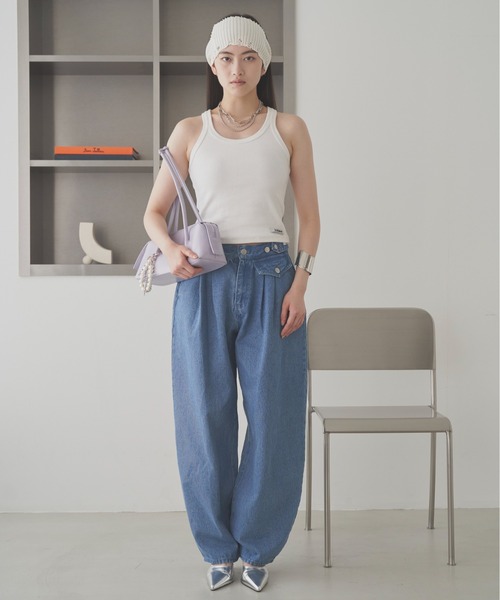 SOEMIN(ソミン)の「Horizontal bag/スクエア ロングハンドルバッグ(ハンドバッグ・レディース・アイボリー/ブラック/パープル・FREE)」の17枚目の写真