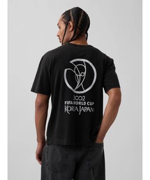 GAP（ギャップ）の「FIFA WORLD CUP(TM) リラックスフィット グラフィックTシャツ（Tシャツ/カットソー）」
