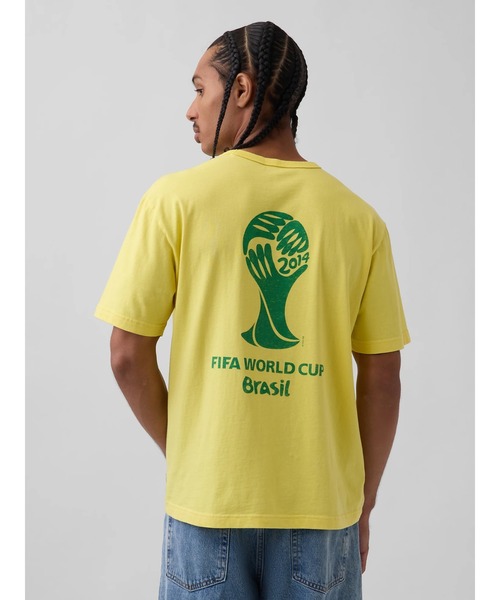 GAP(ギャップ)の「FIFA WORLD CUP(TM) リラックスフィット グラフィックTシャツ(Tシャツ/カットソー・メンズ・ブラック系その他/ホワイト/ライトグレー/ライトブルー/ホワイト系その他/イエロー/ブラック/チャコールグレー・XL/XS/S/M/L)」の8枚目の写真
