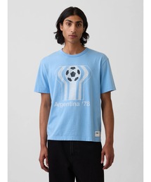 GAP（ギャップ）の「FIFA WORLD CUP(TM) リラックスフィット グラフィックTシャツ（Tシャツ/カットソー）」