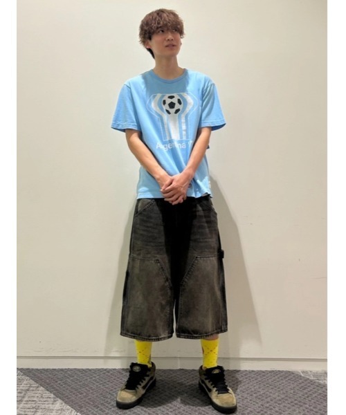 GAP(ギャップ)の「FIFA WORLD CUP(TM) リラックスフィット グラフィックTシャツ(Tシャツ/カットソー・メンズ・ブラック系その他/ホワイト/ライトグレー/ライトブルー/ホワイト系その他/イエロー/ブラック/チャコールグレー・XL/XS/S/M/L)」の10枚目の写真