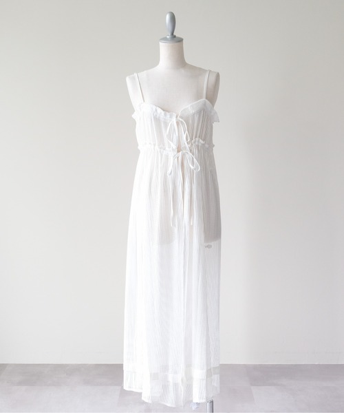 DOLLUPOOPS(ドールアップウップス)の「Gather Camisole Dress(ギャザーキャミワンピース)(ワンピース・レディース・オフホワイト/ブラック・FREE)」の14枚目の写真