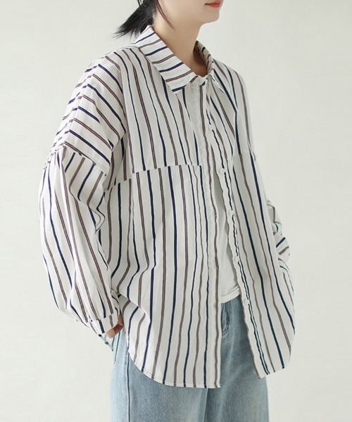 ONEP STAR(ワンピスター)の「ストライプオーバーサイズシャツ(シャツ/ブラウス・レディース・ホワイト・MEDIUM/LARGE/X-LARGE)」の10枚目の写真
