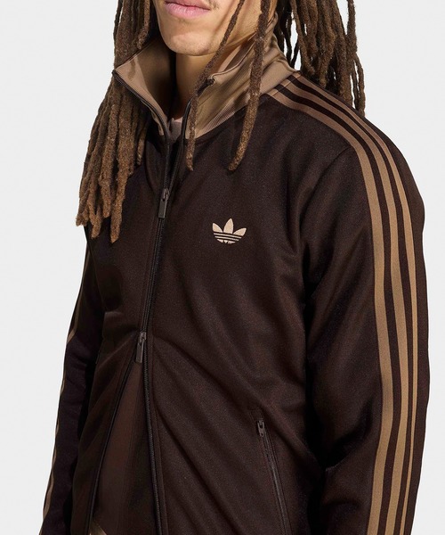 adidas(アディダス)の「adidas/アディダス ORI CLASSIC TRACK TOP クラシック ブランドロゴ スリーストライプス トラックトップ メンズ 2026年春夏春服 夏服(ジャージ・メンズ・ブラウン/オリーブ/アイボリー/ライトブラウン・S/M/L/XL)」の10枚目の写真