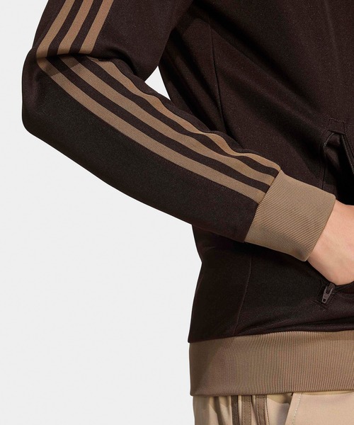 adidas(アディダス)の「adidas/アディダス ORI CLASSIC TRACK TOP クラシック ブランドロゴ スリーストライプス トラックトップ メンズ 2026年春夏春服 夏服(ジャージ・メンズ・ブラウン/オリーブ/アイボリー/ライトブラウン・S/M/L/XL)」の14枚目の写真