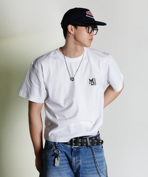 THE MILE(ザマイル)の「ガーメンツクロップマイラブクルーネック_WHITE(Tシャツ/カットソー・メンズ・その他・SMALL/MEDIUM/LARGE/X-LARGE)」の1枚目の写真
