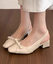 パテント調 フロント リボン バックストラップ パンプス