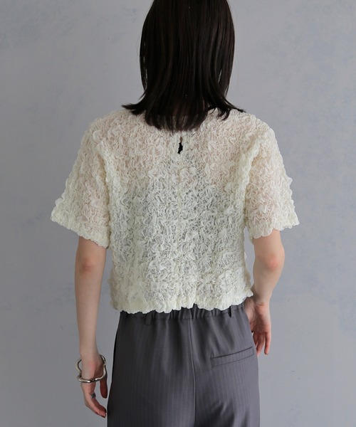 &g'aime(アンジェム)の「【&g'aime】シャーリングショートシャツ SHIRRING SHORT SHIRT(シャツ/ブラウス・レディース・ホワイト/ブラック・FREE)」の8枚目の写真
