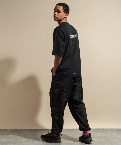 NUMERALS（ヌメラルズ）の「[NUMERALS]PHOTO PRINT SHORT SLEEVE T-SHIRT（Tシャツ/カットソー・メンズ・その他1/ホワイト/ブラック・LARGE/MEDIUM）」の11枚目の写真