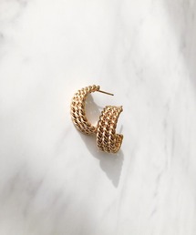 メタルスリーラインピアス