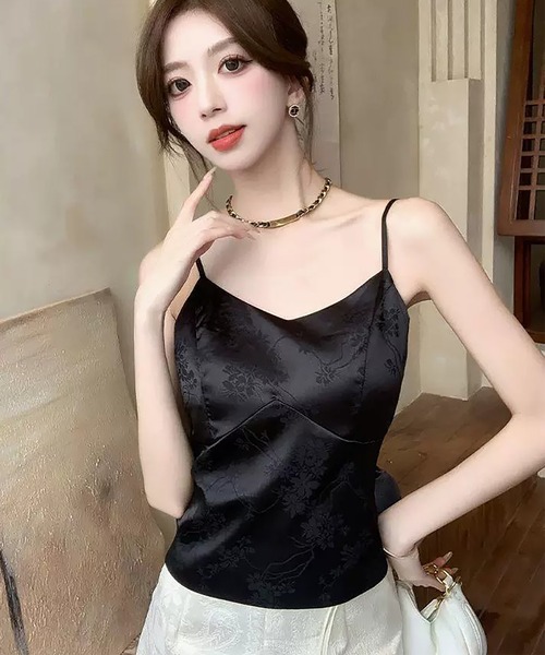 Girly Doll(ガーリードール)の「チャイナ風パット付きキャミソール(キャミソール・レディース・ブラック/ホワイト・FREE)」の2枚目の写真