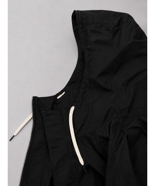 THE TOKYO（ザトウキョウ）の「【nanamica/ナナミカ】S26FA073 Hooded Jacket（ブルゾン・メンズ・ブラック/ネイビー・S/M/L）」の5枚目の写真